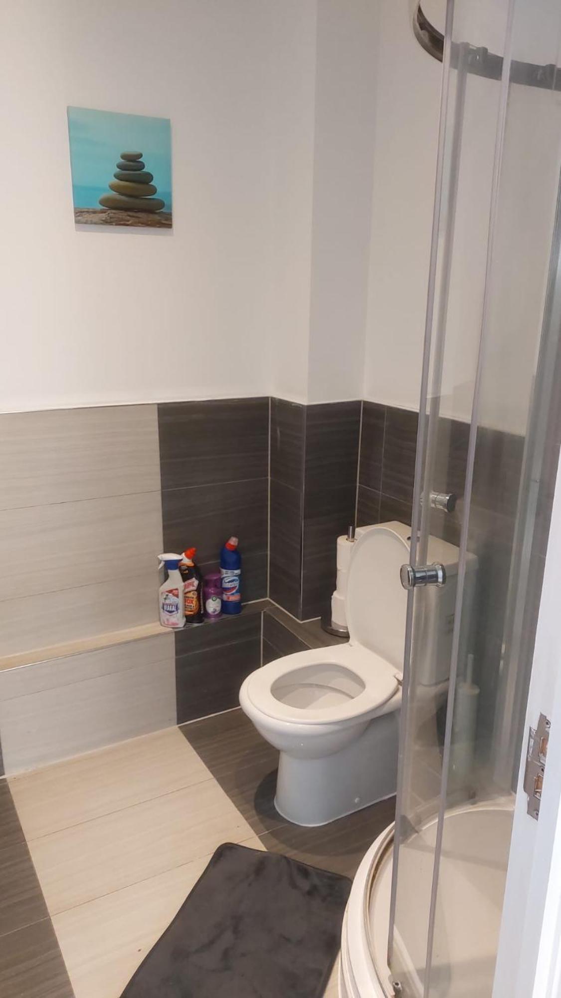 Spacious Studio Maidstone - Redecorated Oct 2023 Dış mekan fotoğraf